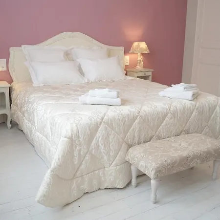 D'hotes- Aux Oiseaux Bed and Breakfast Λιλ